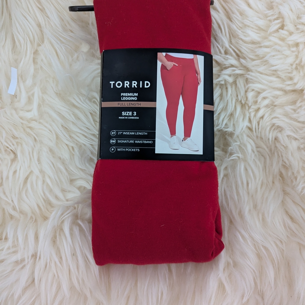 Torrid Vibrant Red Leggings
